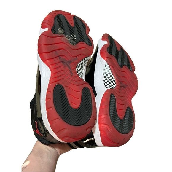 Jordan 11 OG Bred 2019 Black Red 378037-061 Size 9 Nike Air Jordan - Picture 6 of 13